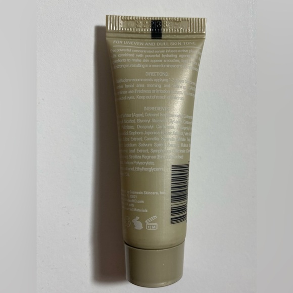 Skincare Bundle Perfect for Gifting 🎁 - Picture 9 of 13